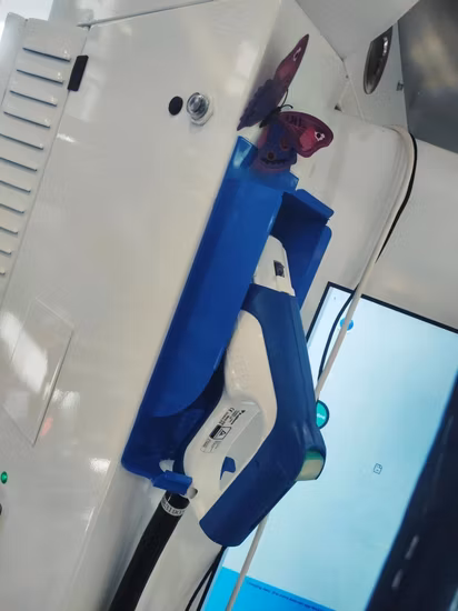 Tonhe AC Monophase IEC 62196 Plug 32A Type 2 EV Charger Station Connector for Electric Vehicle