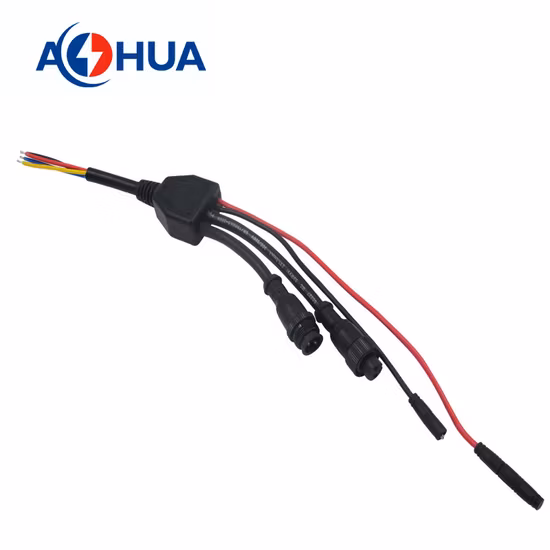 La entrada de Aohua 1 a N hace salir el tipo conector 2 del PVC Y del divisor del cable IP65 2 3 4 Pin